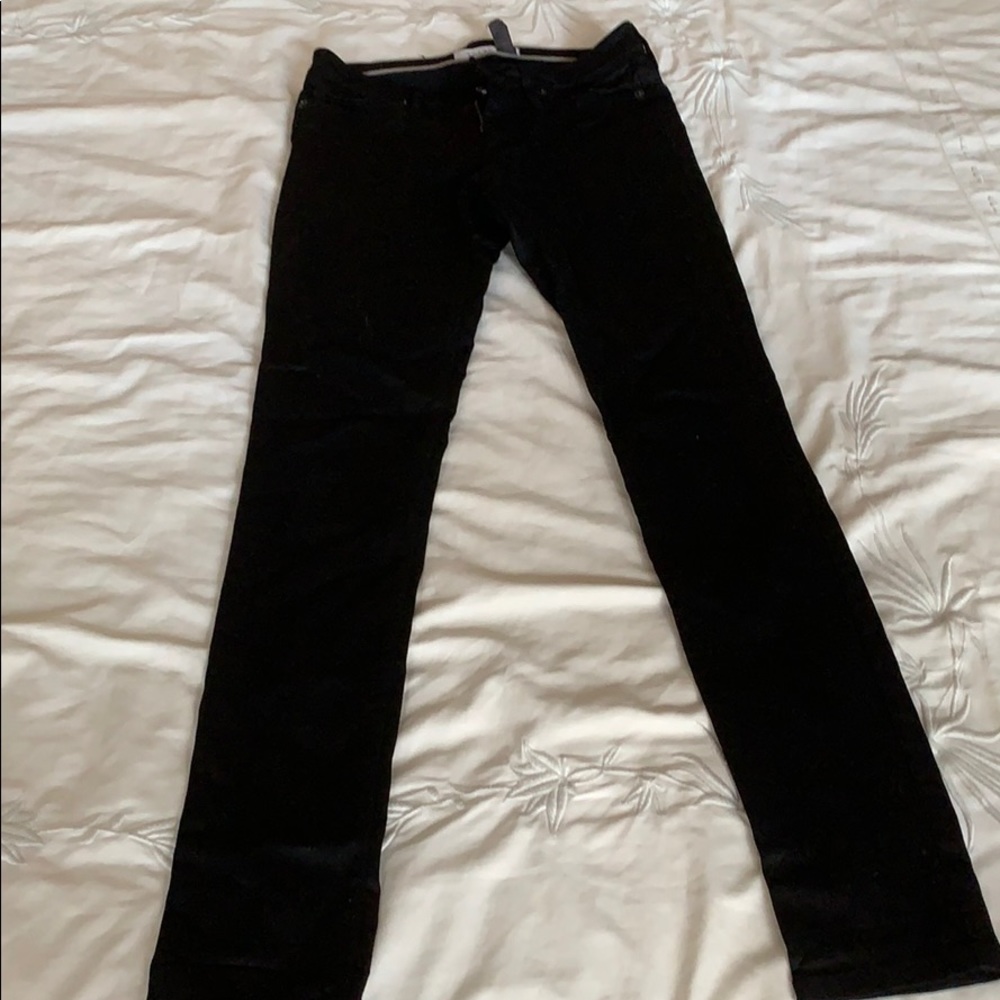 Plain black skinny jeans
